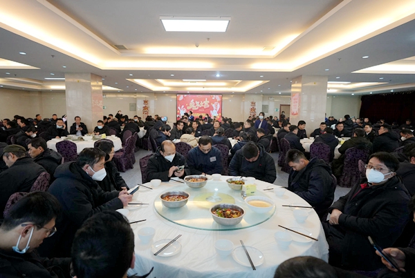 DSC04071_.jpg
